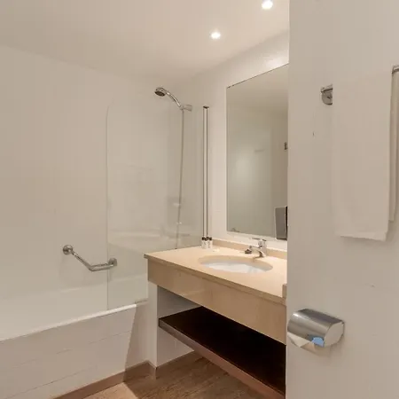 아파트 Charming Penthouse In Pestana