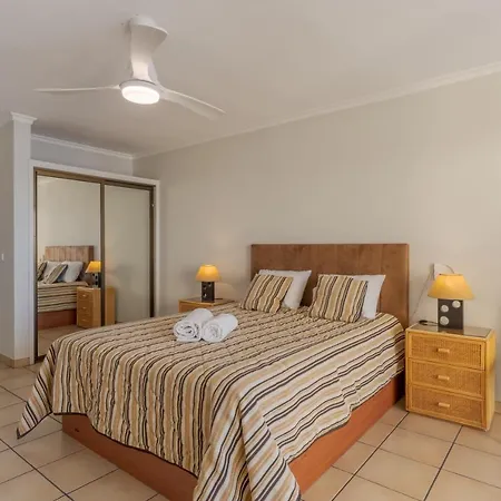 Διαμέρισμα Charming Penthouse In Pestana Φουνκάλ