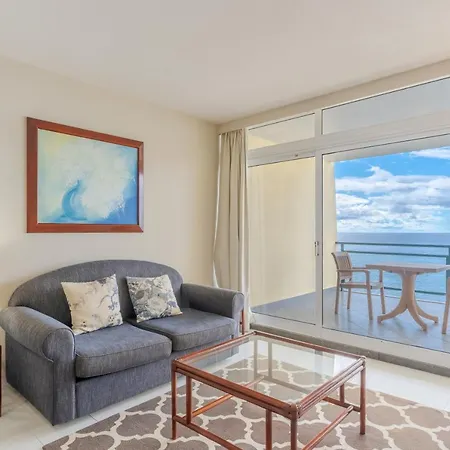 Charming Penthouse In Pestana * 푼샬