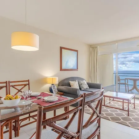 Charming Penthouse In Pestana