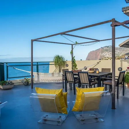 Charming Penthouse In Pestana 아파트